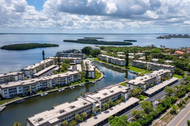 4350 CHATHAM DRIVE 105, Longboat Key, FL 34228