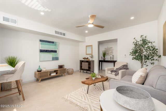 2418 S Palm Springs Drive, Tucson, AZ 85710