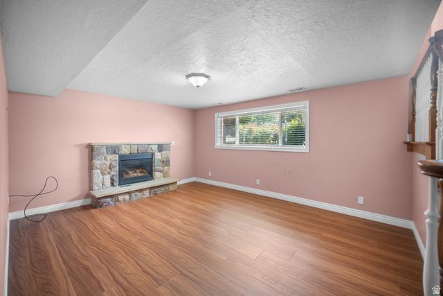 2563 E SUNDOWN AVE, Cottonwood Heights, UT 84121