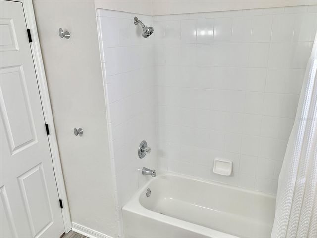 3816 NW 27TH STREET, Gainesville, FL 32605