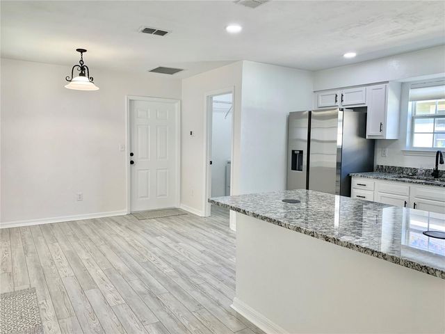 3816 NW 27TH STREET, Gainesville, FL 32605