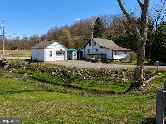 1309 W PHILADELPHIA AVE, Boyertown, PA 19512