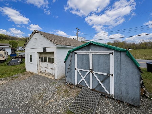 1309 W PHILADELPHIA AVE, Boyertown, PA 19512