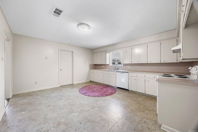 211 S Polk Street, Cabot, AR 72023