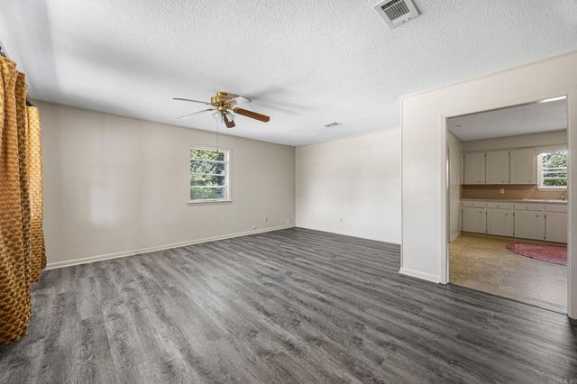 211 S Polk Street, Cabot, AR 72023