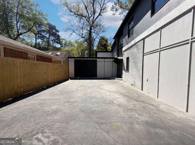 215 Camden Road NE, Atlanta, GA 30309