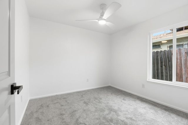 732 Fordham Dr, Stockton, CA 95210