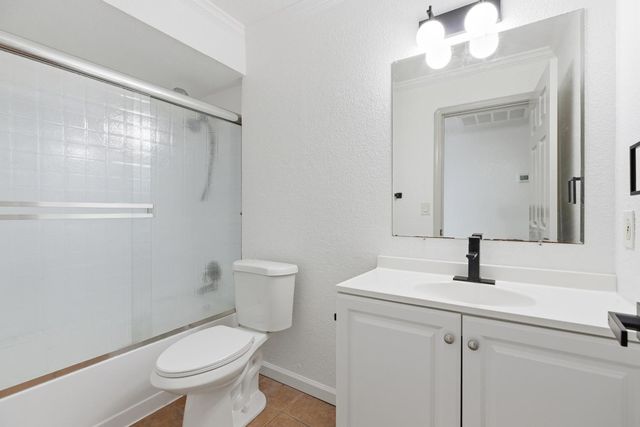 732 Fordham Dr, Stockton, CA 95210