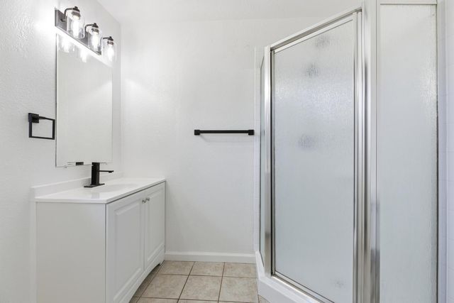 732 Fordham Dr, Stockton, CA 95210