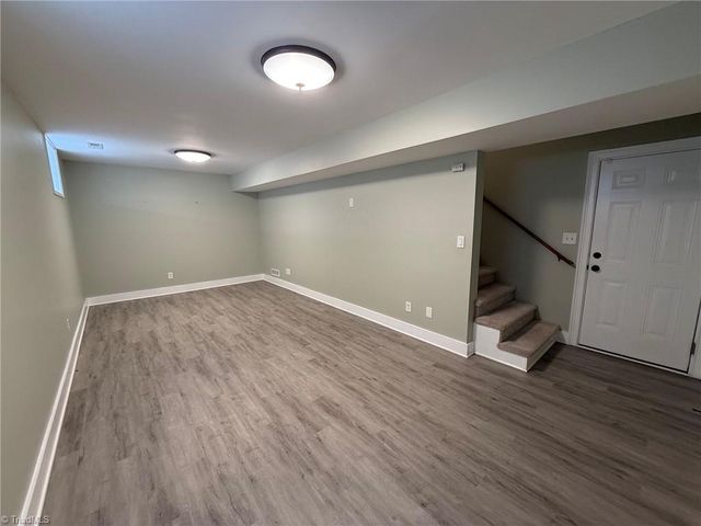 2740 Bridgeport Drive, Winston-salem, NC 27103