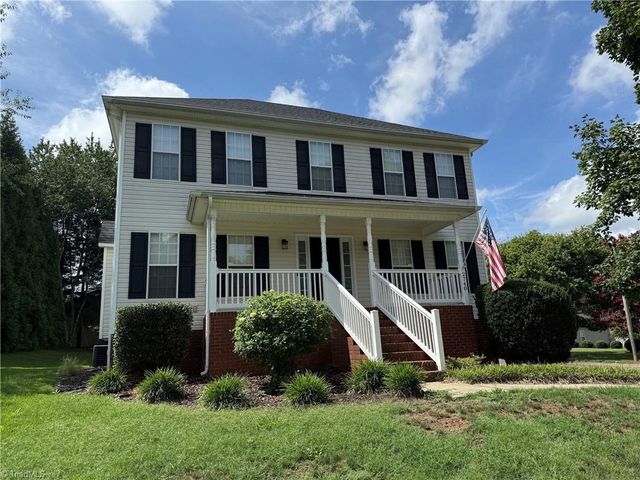 2740 Bridgeport Drive, Winston-salem, NC 27103