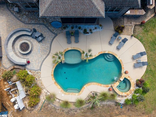 100 Chamblee Boulevard, Greenville, SC 29615