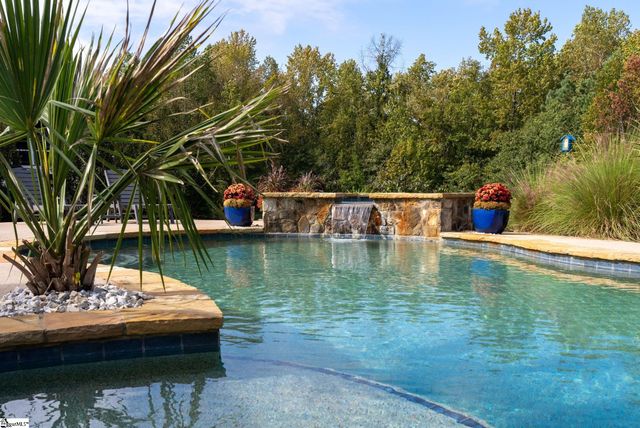 100 Chamblee Boulevard, Greenville, SC 29615