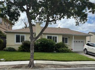 338 Lemarc St, Fremont, CA 94539