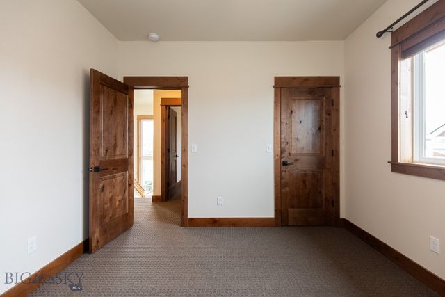 5350 Delft Way, Bozeman, MT 59718