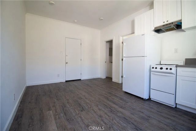 1411 Burlington Avenue 30, Los Angeles, CA 90006