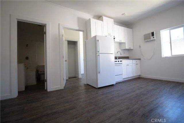 1411 Burlington Avenue 30, Los Angeles, CA 90006