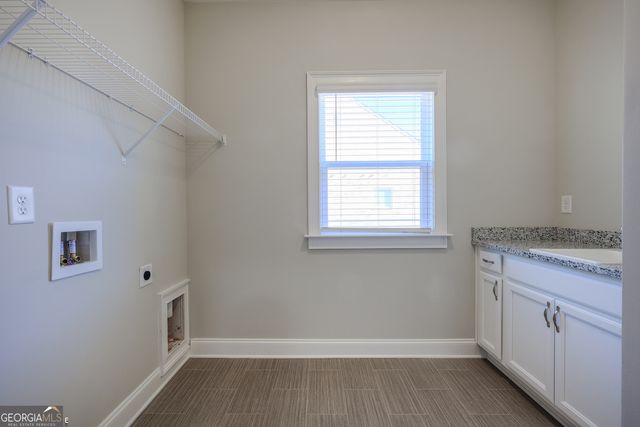 5048 Dinant Drive, Johns Creek, GA 30022