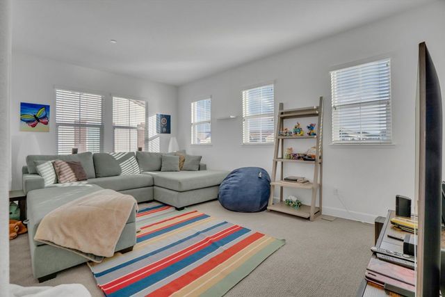 263 263 E Vita Ave, Mountain House, CA 95391