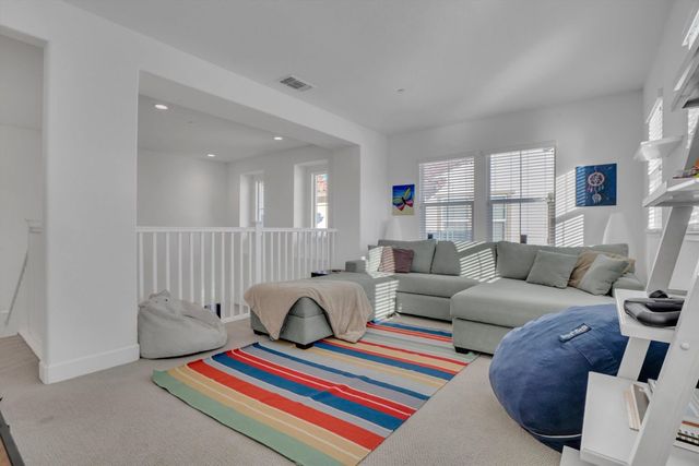 263 263 E Vita Ave, Mountain House, CA 95391