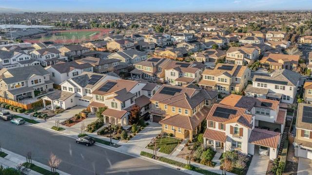 263 263 E Vita Ave, Mountain House, CA 95391