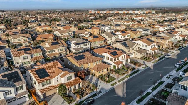 263 263 E Vita Ave, Mountain House, CA 95391