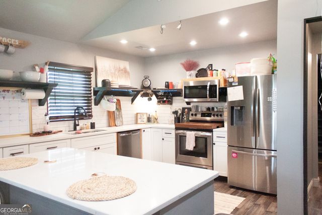 4752 County Line Road, Mansfield, GA 30055