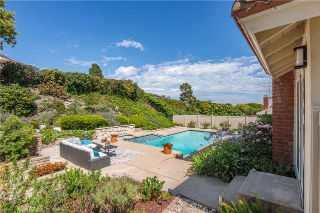 29424 Quailwood, Rancho Palos Verdes, CA 90275