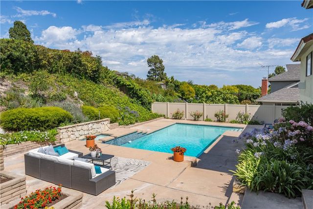 29424 Quailwood, Rancho Palos Verdes, CA 90275