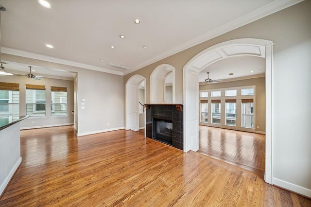 2024 Vermont Street, Houston, TX 77019