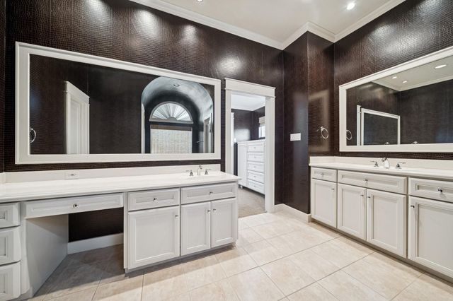 2024 Vermont Street, Houston, TX 77019