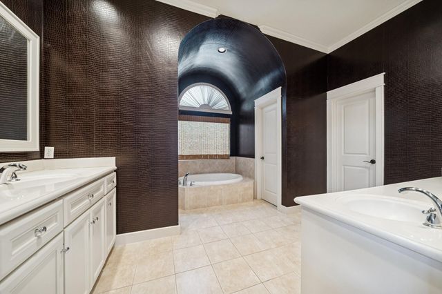 2024 Vermont Street, Houston, TX 77019