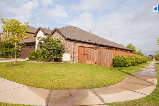 3811 Thomas Plains Drive, Forney, TX 75126