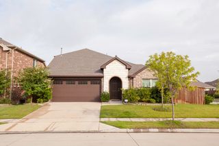3811 Thomas Plains Drive, Forney, TX 75126