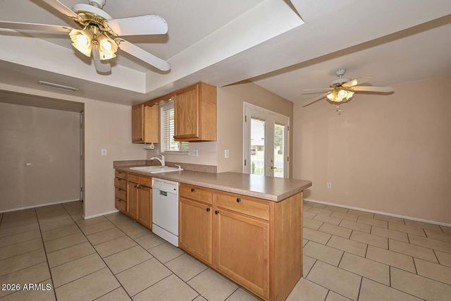 10428 W DESERT FOREST Circle, Sun City, AZ 85351