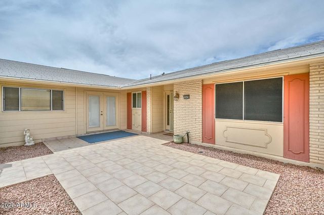 10428 W DESERT FOREST Circle, Sun City, AZ 85351