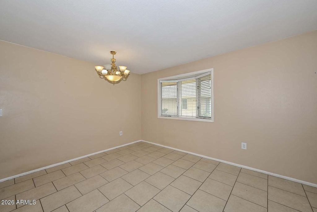 Image 23 of property listing at 10428 W DESERT FOREST Circle, Sun City, AZ 85351