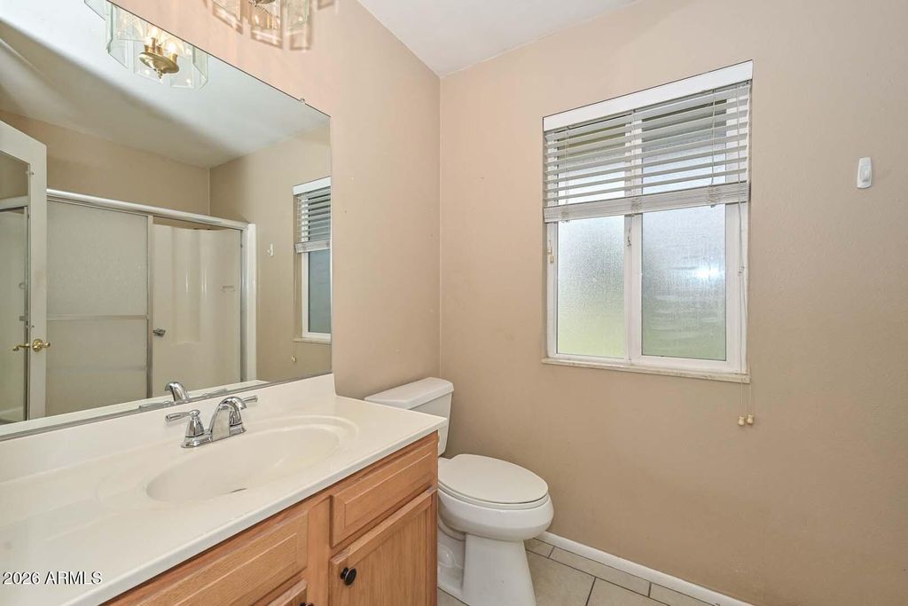 Image 30 of property listing at 10428 W DESERT FOREST Circle, Sun City, AZ 85351
