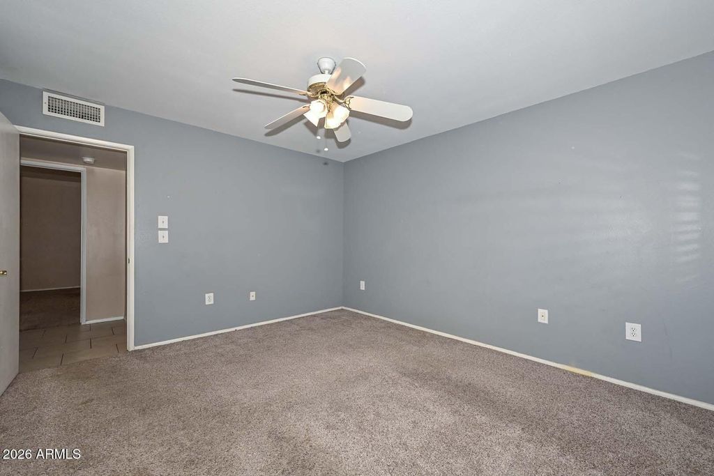 Image 34 of property listing at 10428 W DESERT FOREST Circle, Sun City, AZ 85351