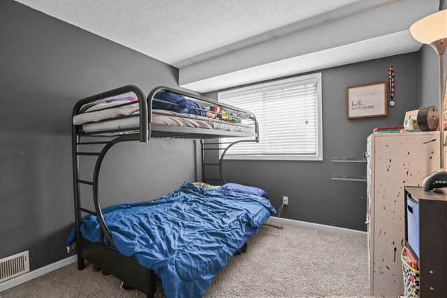 1812 E 123rd Street, Burnsville, MN 55337
