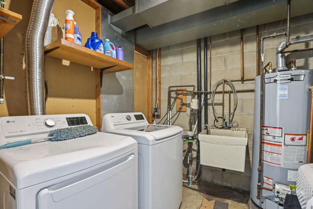 1812 E 123rd Street, Burnsville, MN 55337