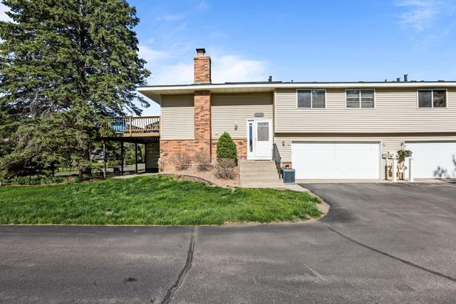 1812 E 123rd Street, Burnsville, MN 55337