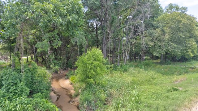 11950 Trinity Hills Road, Kemp, TX 75143