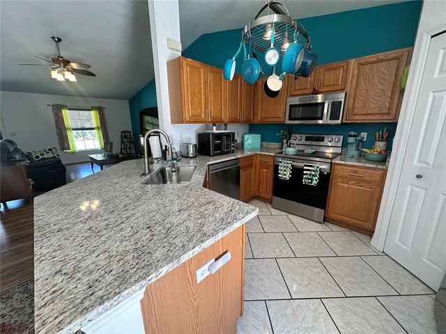 3051 TRAVERSE AVENUE, North Port, FL 34286