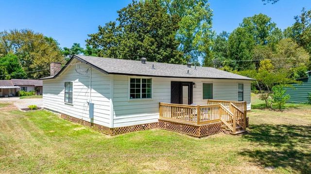 410 E Clarksville St, Jefferson, TX 75657