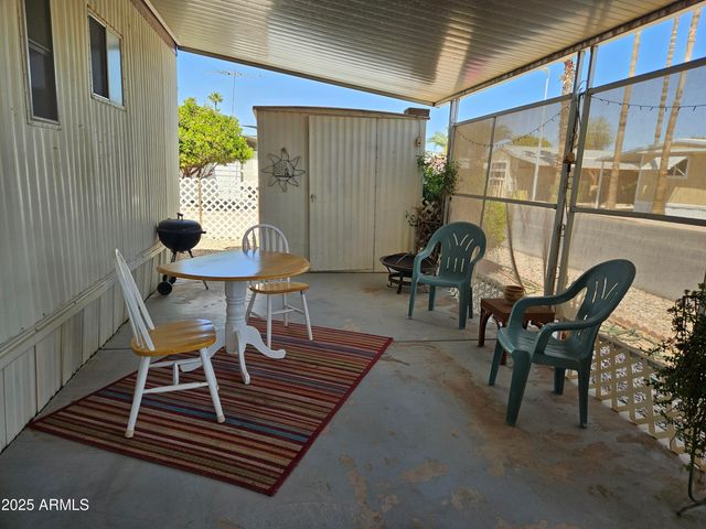 654 E Ranch Road 53, San Tan Valley, AZ 85140