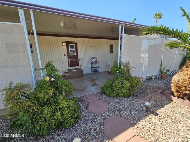 654 E Ranch Road 53, San Tan Valley, AZ 85140