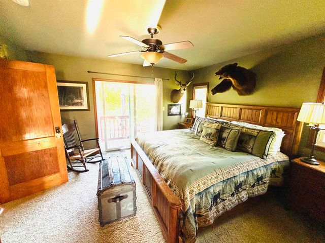 1408 S Huron Road, Kawkawlin, MI 48631