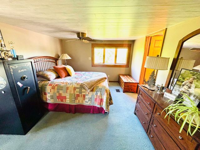 1408 S Huron Road, Kawkawlin, MI 48631