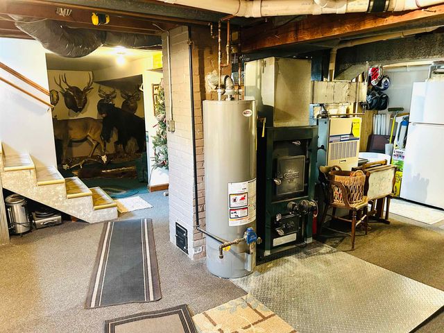 1408 S Huron Road, Kawkawlin, MI 48631